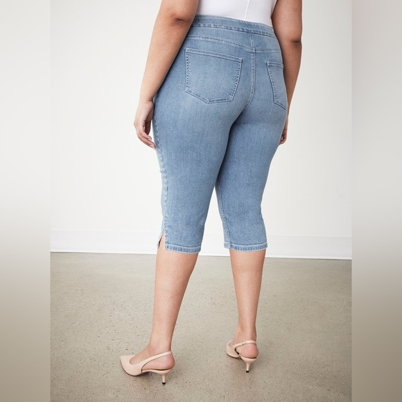 Pennington's Responsible, Savvy Fit, Denim Capri, Light Wash - d/C Jeans Size 16 - Picture 3 of 10